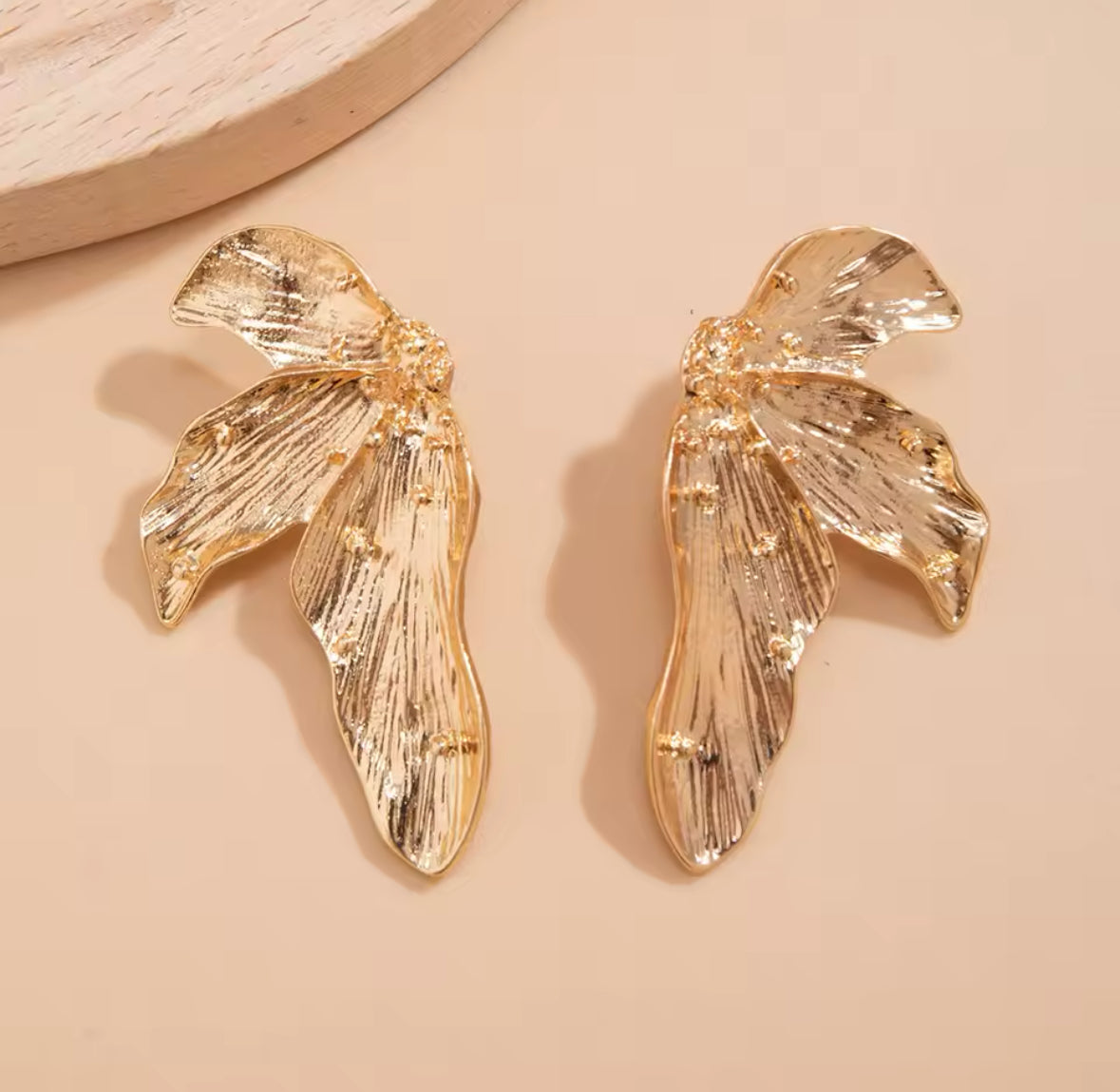 Aretes Hoja Dorado Tutti