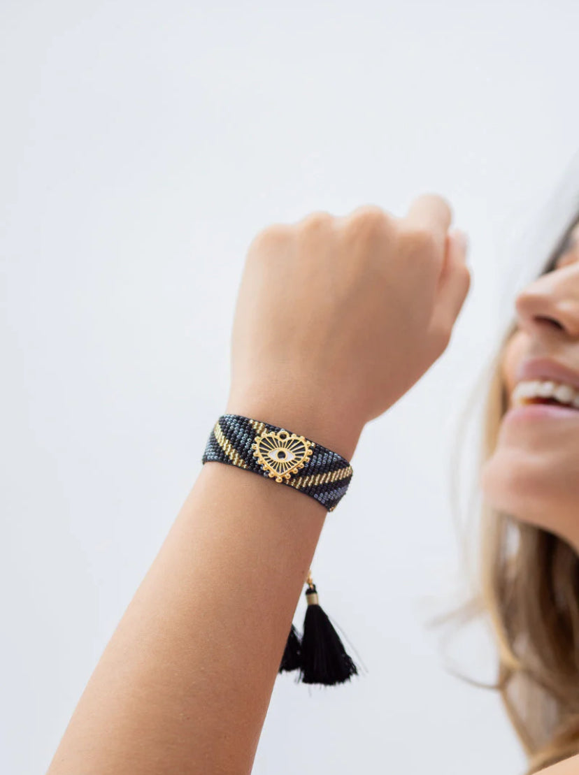 Brazalete Corazón Negro Loving Me