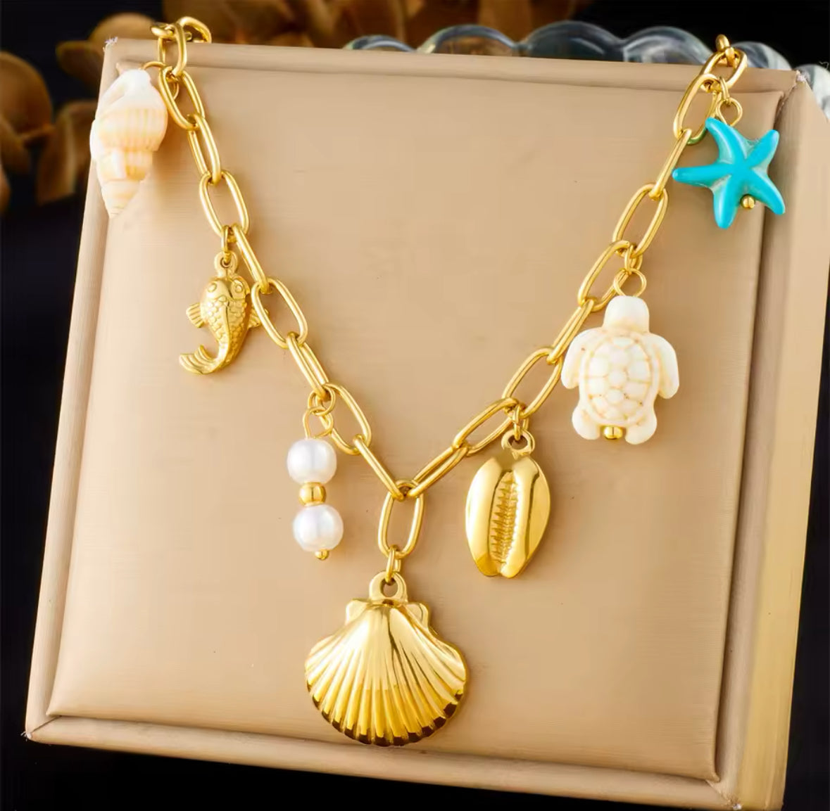 Collar Charms Playa