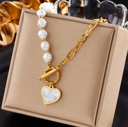 Collar Perlas y Eslabones Corazón White Loving Me